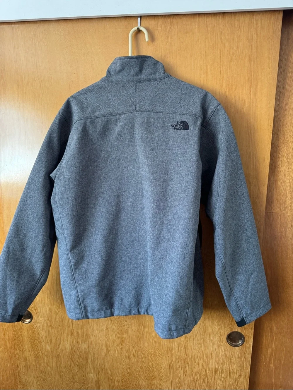 The North Face Men’s Gray Softshell Performance Jacket